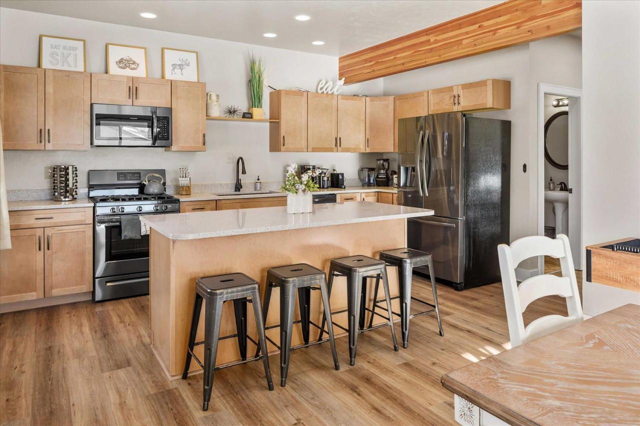 Modern Red Lodge Cabin - Walk To Broadway Ave Exterior foto